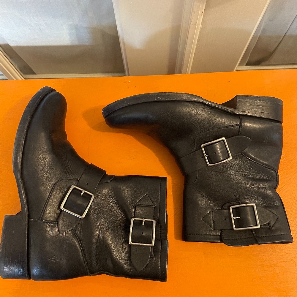 Frye boots, zip and buckle, size 7.5, great shape